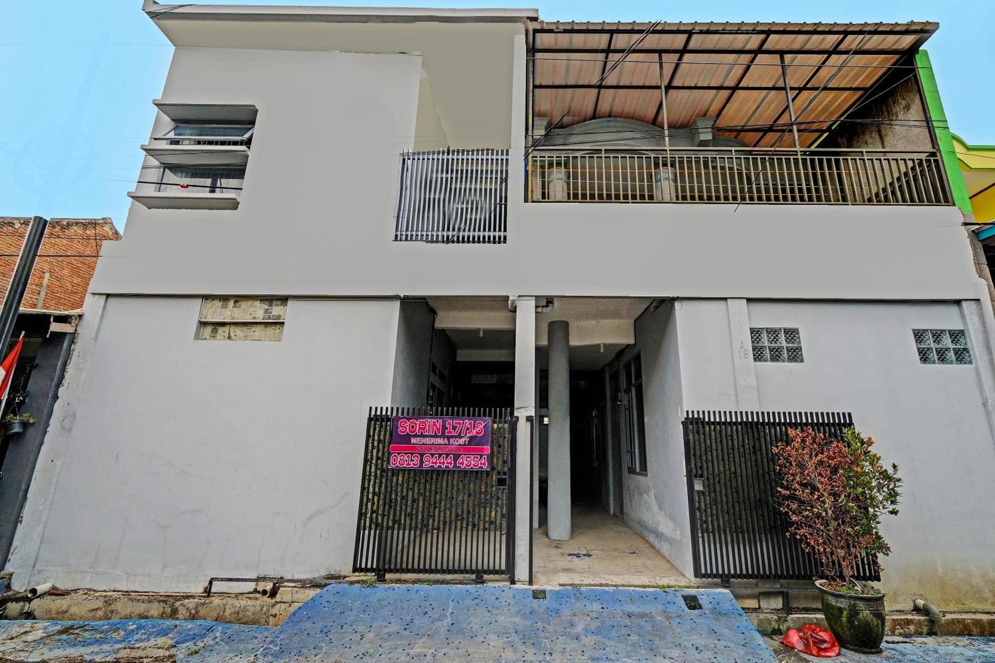 OYO 91592 Aaliya Guest House Syariah Lebakwangi Dış mekan fotoğraf
