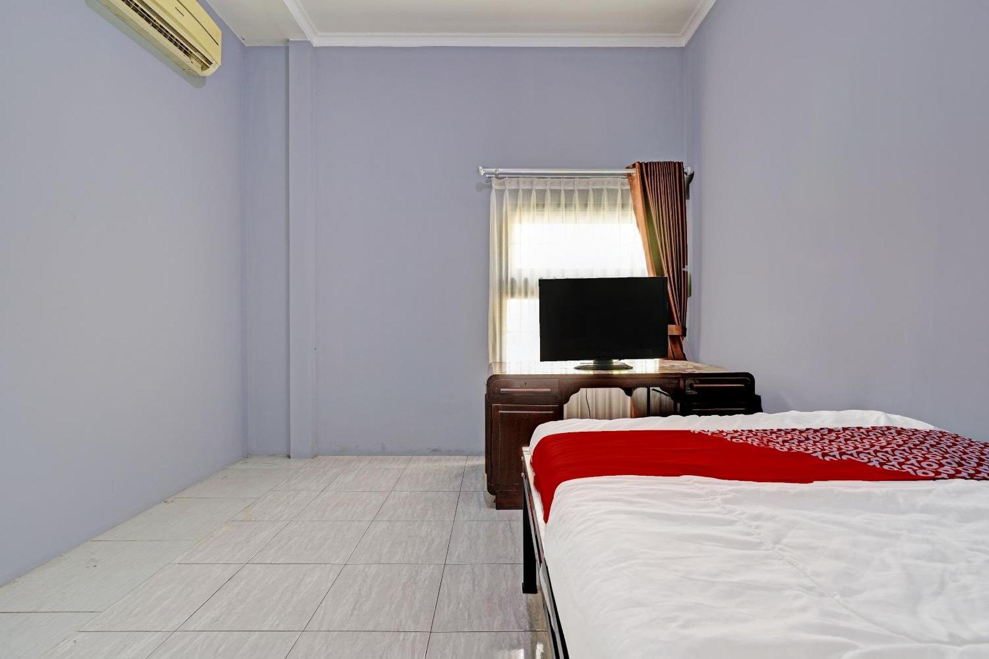 OYO 91592 Aaliya Guest House Syariah Lebakwangi Dış mekan fotoğraf